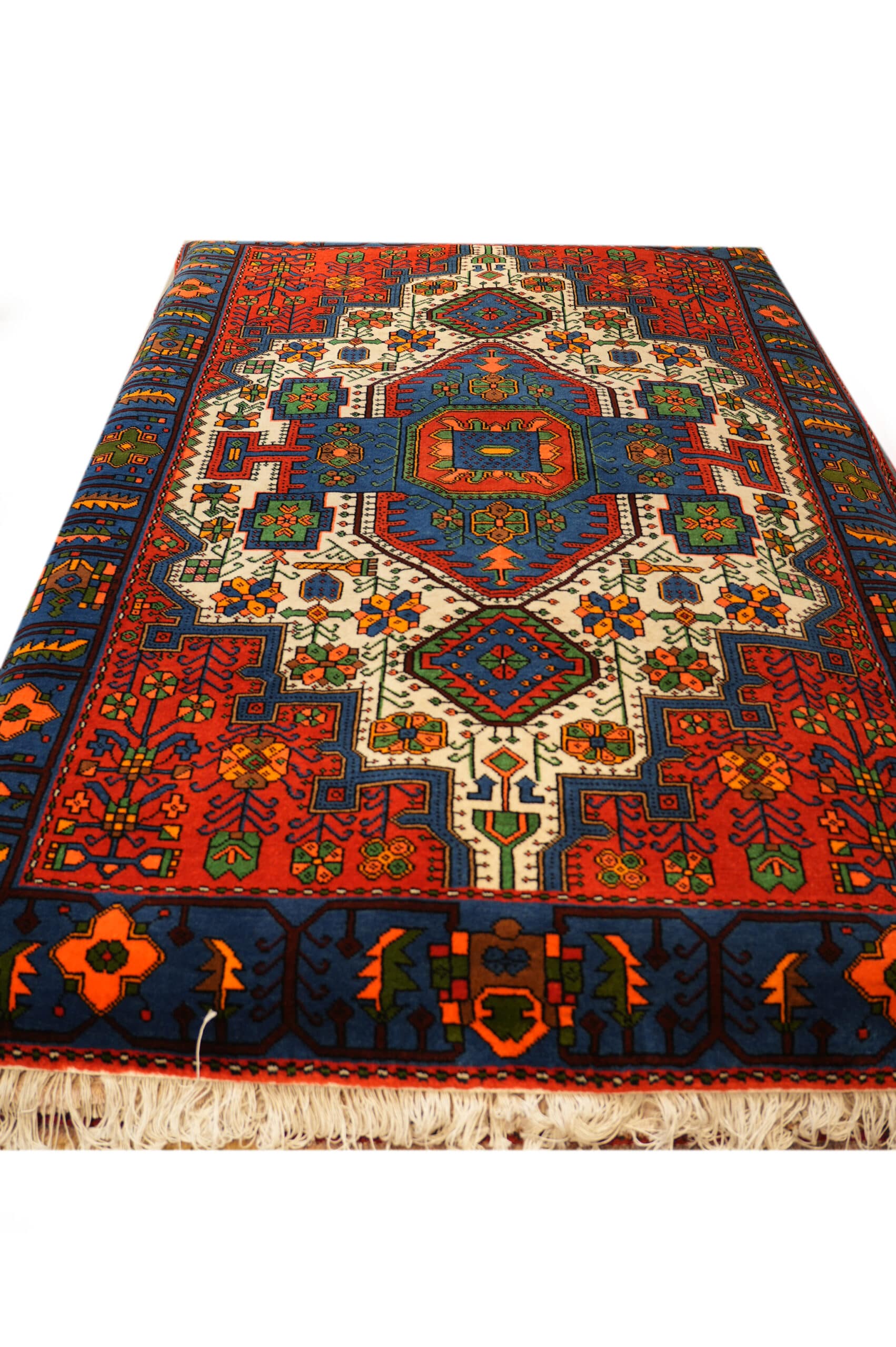 Persian Hand-Made Wool Rug 5'x8' No.4