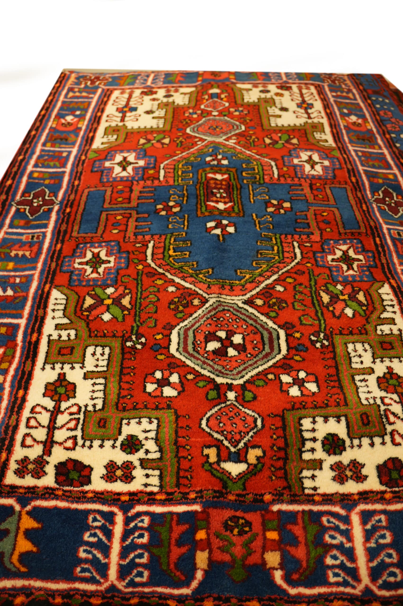 Persian Hand-Made Wool Rug 5'x8' No.5