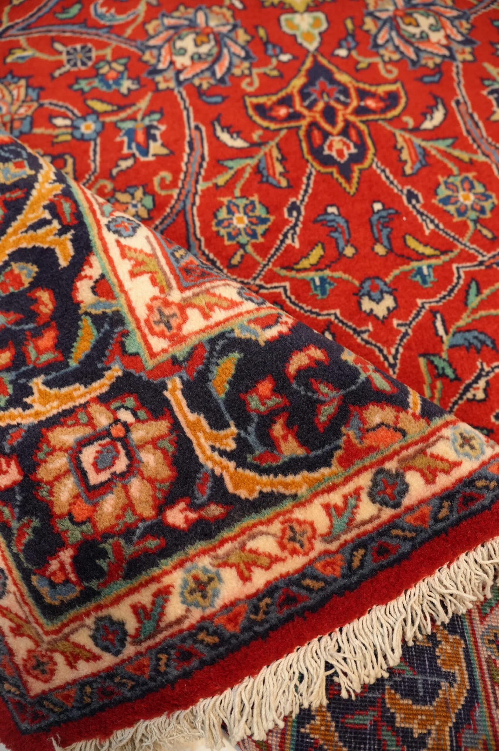 Persian Hand-Made Wool Rug 5'x8' No.12