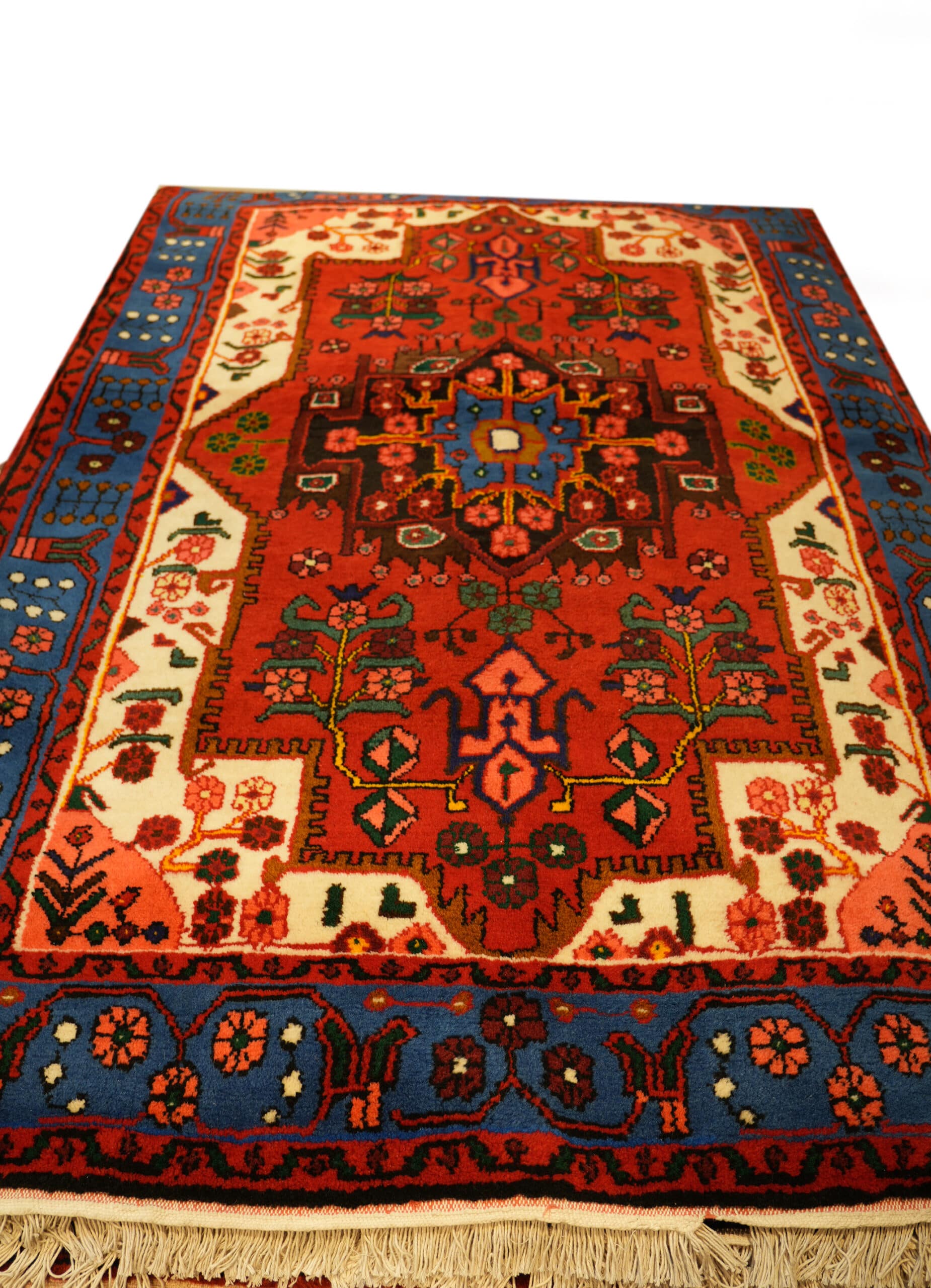 Persian Hand-Made Wool Rug 5'x8' No.6